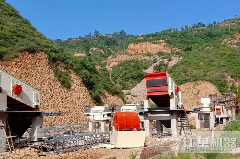 上百萬(wàn)一條破碎生產(chǎn)線 上百萬(wàn)一條破碎生產(chǎn)線