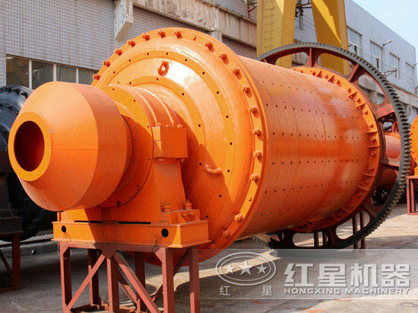 球磨機(jī)近圖 球磨機(jī)近圖