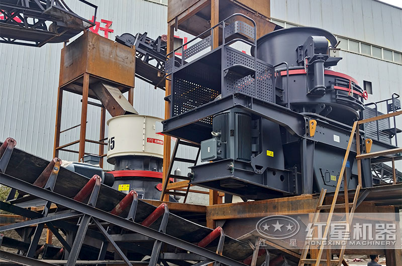 制沙生產(chǎn)線現(xiàn)場 制沙生產(chǎn)線現(xiàn)場
