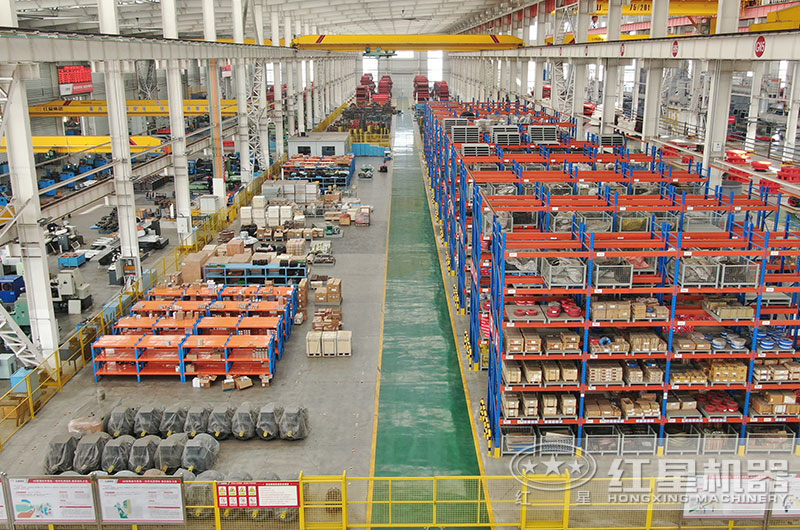 紅星機器廠區(qū)一側 紅星機器廠區(qū)一側