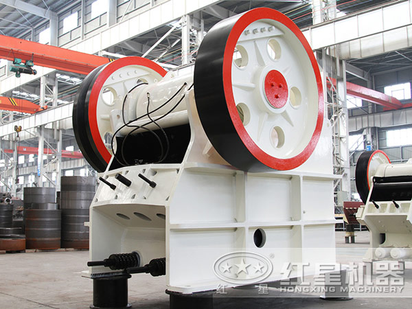 HD德版顎式破碎機 HD德版顎式破碎機