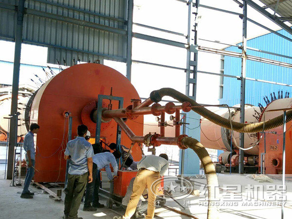 現(xiàn)場作業(yè)中 現(xiàn)場作業(yè)中