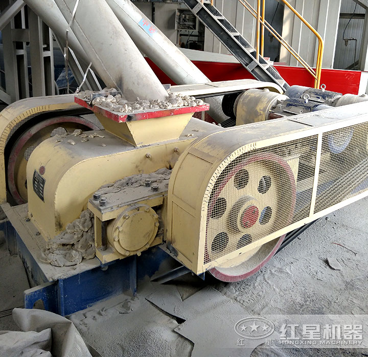 齒輥作業(yè)現(xiàn)場 齒輥作業(yè)現(xiàn)場