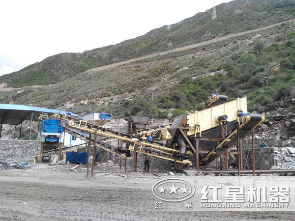 制砂生產(chǎn)線中的圓振動(dòng)篩 制砂生產(chǎn)線中的圓振動(dòng)篩