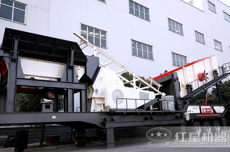 移動(dòng)式碎石機(jī) 移動(dòng)式碎石機(jī)