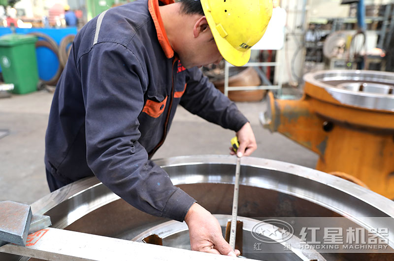 一絲不茍，精益求精