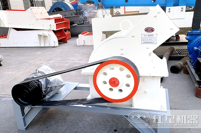 柴油式錘式破碎機 柴油式錘式破碎機