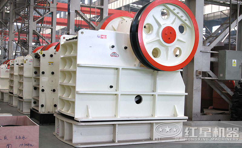 HD德版顎式破碎機(jī) HD德版顎式破碎機(jī)