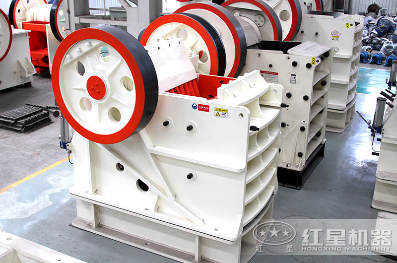 顎式破碎機 顎式破碎機