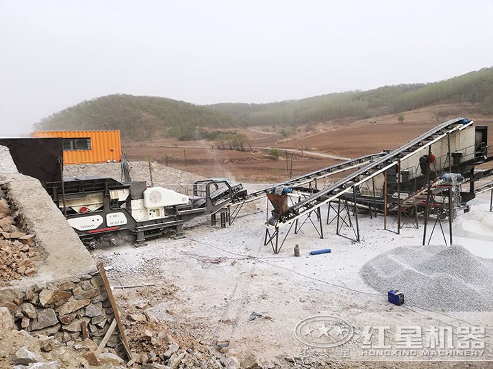 移動砂石生產(chǎn)設備實拍 移動砂石生產(chǎn)設備實拍