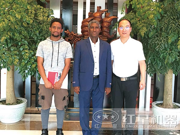 紅星服務(wù)，不分國(guó)界