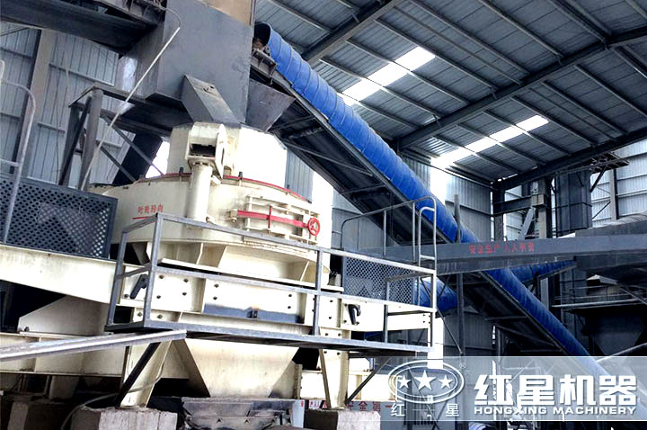 玄武巖制砂機(jī)現(xiàn)場(chǎng) 玄武巖制砂機(jī)現(xiàn)場(chǎng)