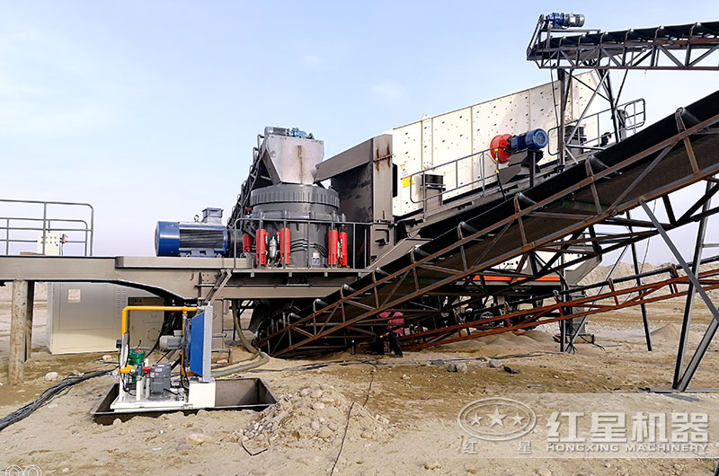 小型移動式破碎機(jī) 小型移動式破碎機(jī)