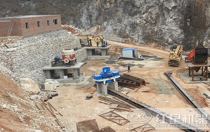 機(jī)制砂生產(chǎn)線現(xiàn)場(chǎng) 機(jī)制砂生產(chǎn)線現(xiàn)場(chǎng)