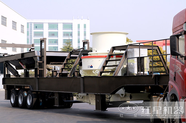 移動石粉制砂機發(fā)貨現(xiàn)場，到場即可作業(yè)