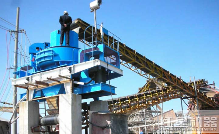 用戶制砂現(xiàn)場(chǎng)，點(diǎn)擊咨詢獲得生產(chǎn)線配置及報(bào)價(jià)