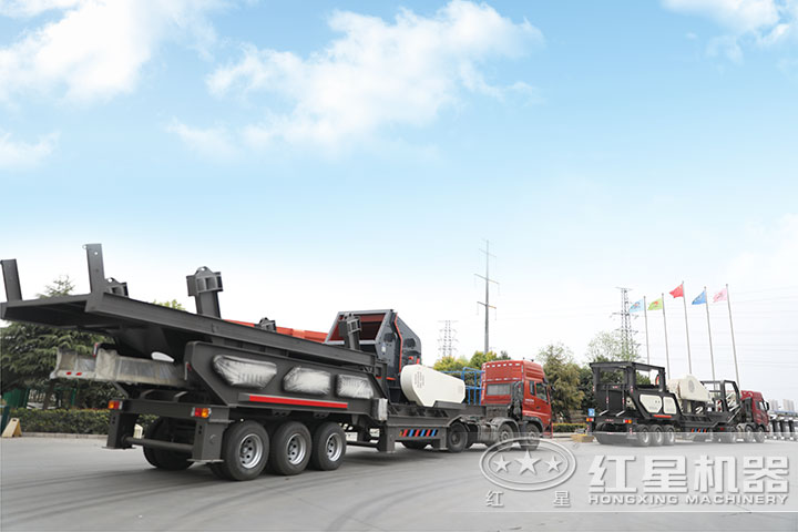 移動破碎站發(fā)貨現(xiàn)場 移動破碎站發(fā)貨現(xiàn)場