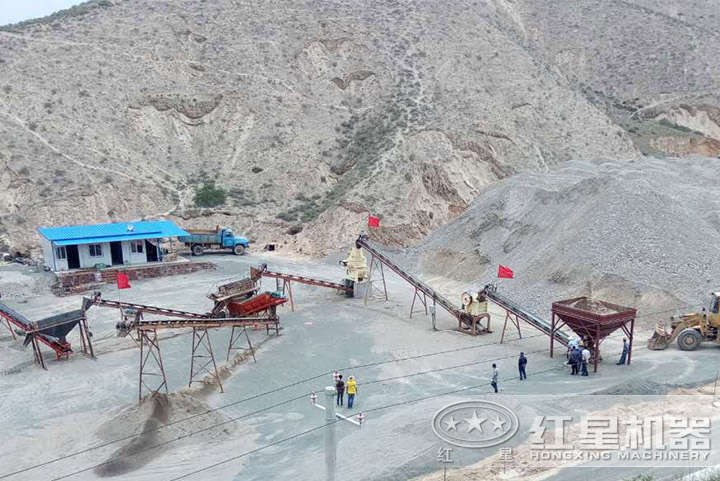制砂機(jī)現(xiàn)場(chǎng) 制砂機(jī)現(xiàn)場(chǎng)