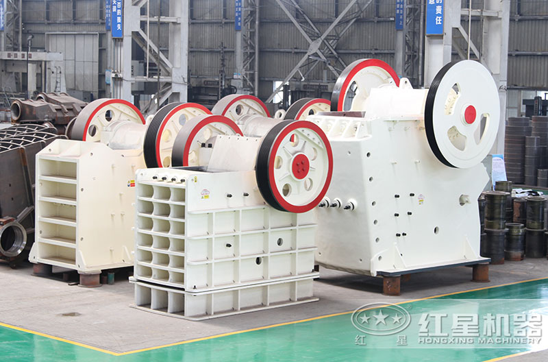 不同規(guī)格型號的顎式破石機 不同規(guī)格型號的顎式破石機