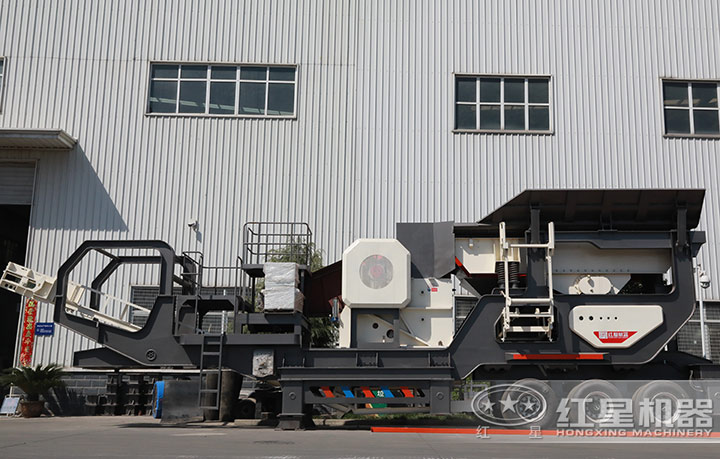 可移動的小型砸石機(jī)_磕石機(jī) 可移動的小型砸石機(jī)_磕石機(jī)