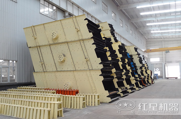 各類規(guī)格的直線振動篩 各類規(guī)格的直線振動篩