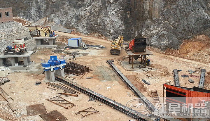 制砂機(jī)安裝現(xiàn)場(chǎng) 制砂機(jī)安裝現(xiàn)場(chǎng)