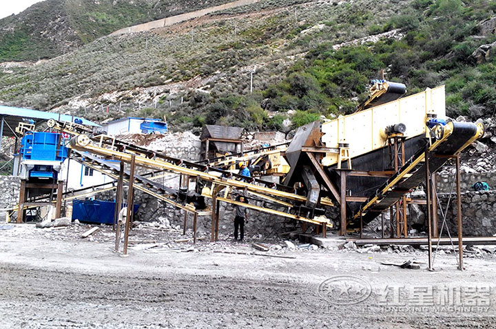 制砂機(jī)運(yùn)行現(xiàn)場(chǎng) 制砂機(jī)運(yùn)行現(xiàn)場(chǎng)