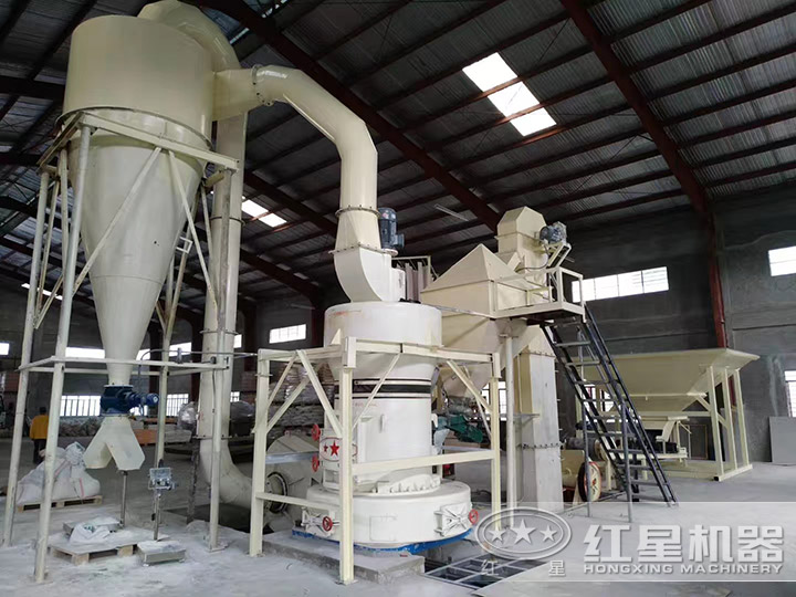 雷蒙磨作業(yè)現(xiàn)場(chǎng) 雷蒙磨作業(yè)現(xiàn)場(chǎng)