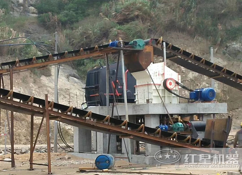 細碎機作業(yè)現(xiàn)場 細碎機作業(yè)現(xiàn)場