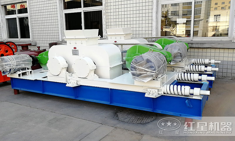 鐵礦石破碎機(jī) 鐵礦石破碎機(jī)