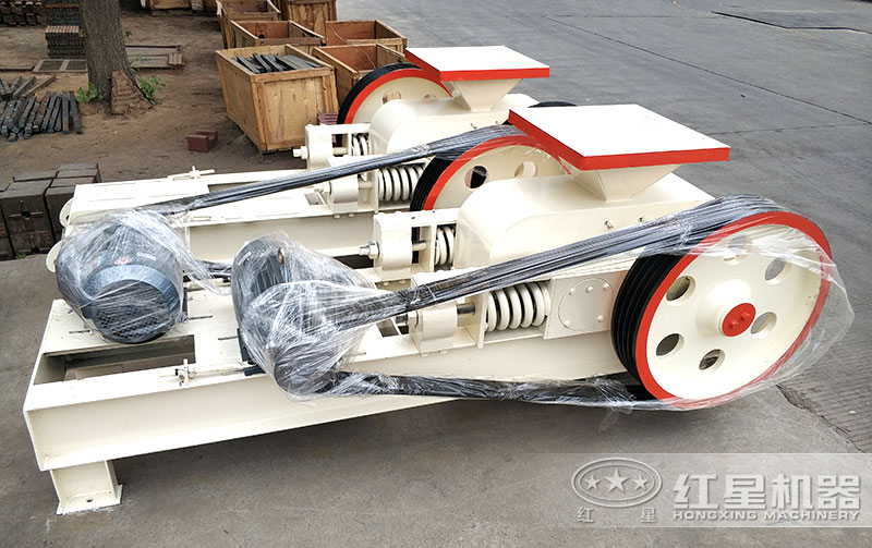 小型對(duì)輥破 小型對(duì)輥破