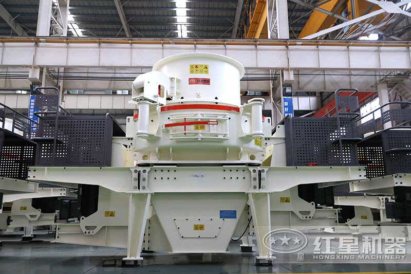 沖擊式鵝卵石制砂機(jī) 沖擊式鵝卵石制砂機(jī)