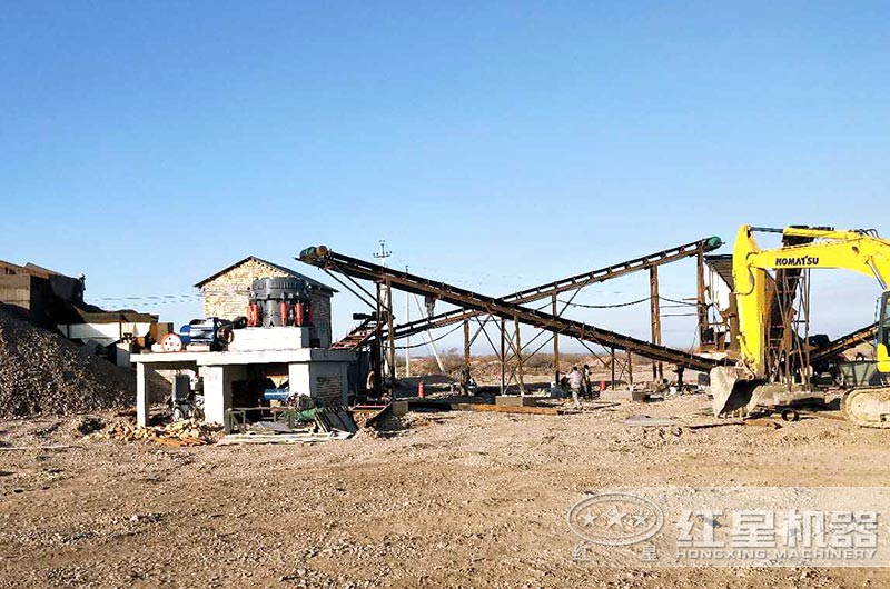 顎式破碎機、圓錐破碎機作業(yè)現(xiàn)場