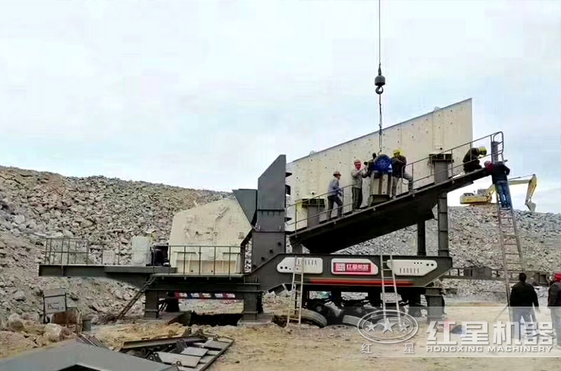 移動制沙打砂一體機組裝現(xiàn)場 移動制沙打砂一體機組裝現(xiàn)場