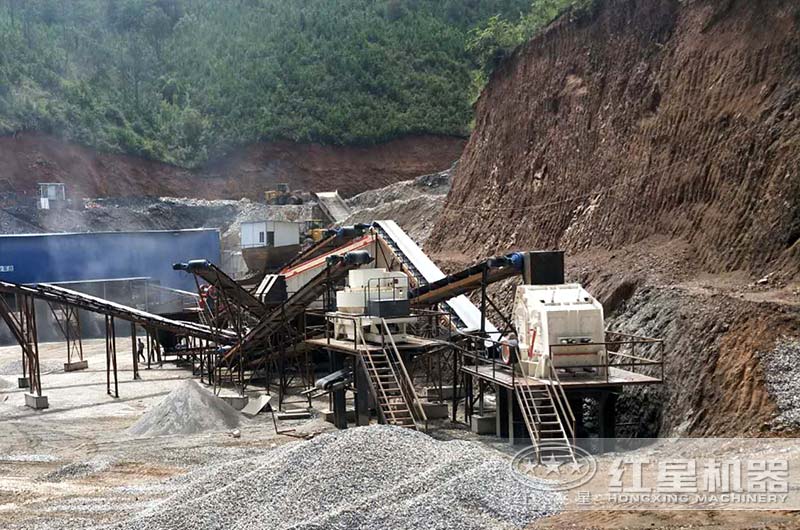 機制砂生產現(xiàn)場 機制砂生產現(xiàn)場