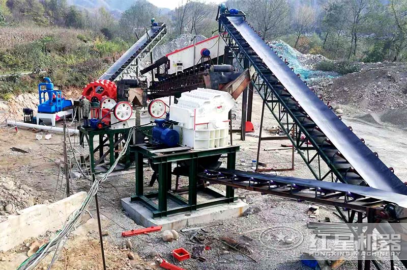 細碎機安裝現(xiàn)場圖 細碎機安裝現(xiàn)場圖