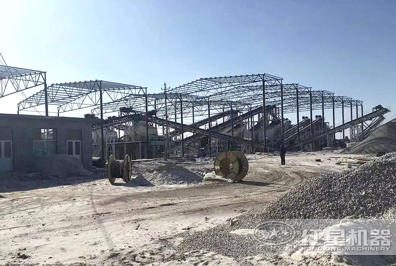 碎石生產線現(xiàn)場 碎石生產線現(xiàn)場