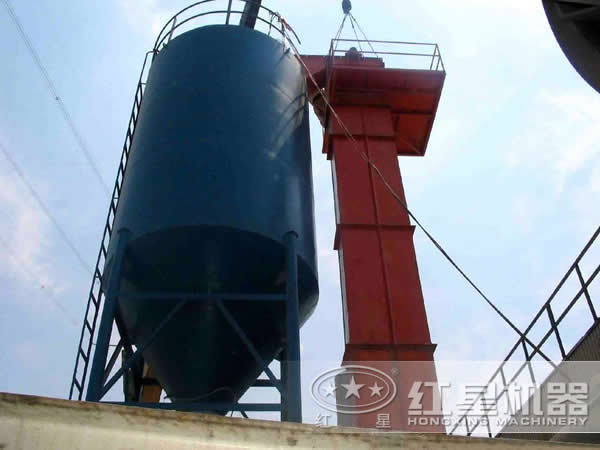 斗式提升機(jī)生產(chǎn)現(xiàn)場 斗式提升機(jī)生產(chǎn)現(xiàn)場